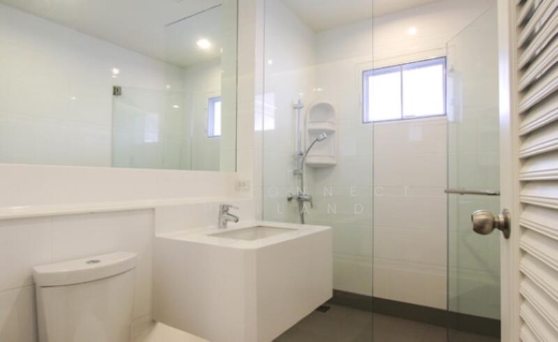 For Rent - Lake Side Villa 1, Samut Prakan