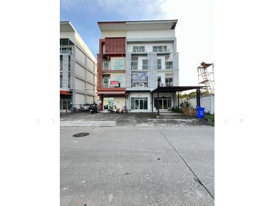 ขาย - ขายถูกอาคารพาณิชย์ 2 คูหา 4 ชั้น 70 ตารางวา ทำเลดี ใกล้ BTS แบริ่ง เดินทางสะดวกหลายเส้นทาง, สมุทรปราการ