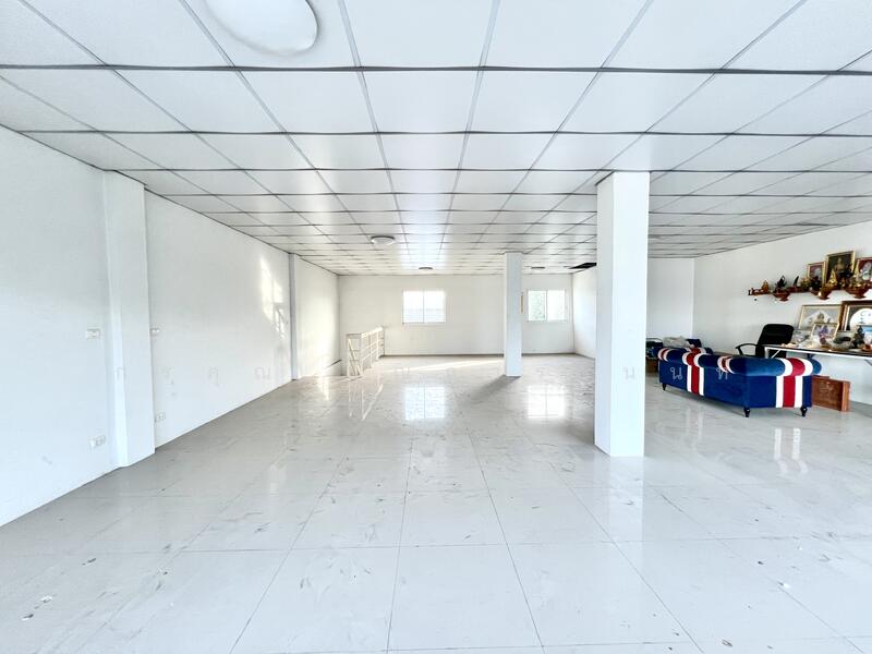 ขาย - ขายถูกอาคารพาณิชย์ 2 คูหา 4 ชั้น 70 ตารางวา ทำเลดี ใกล้ BTS แบริ่ง เดินทางสะดวกหลายเส้นทาง, สมุทรปราการ