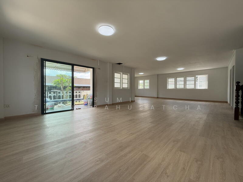 ขาย - บ้านนอกโครงการ, นครปฐม