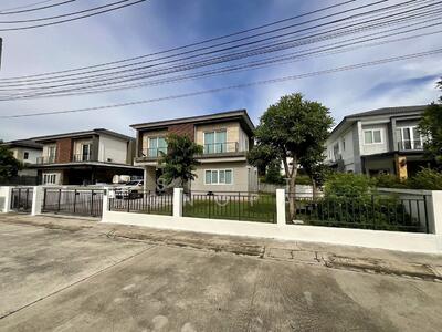 ขาย - The Pana Petchkasem-Sai 3 : เดอะ พณา เพชรเกษม-สาย 3, กรุงเทพ