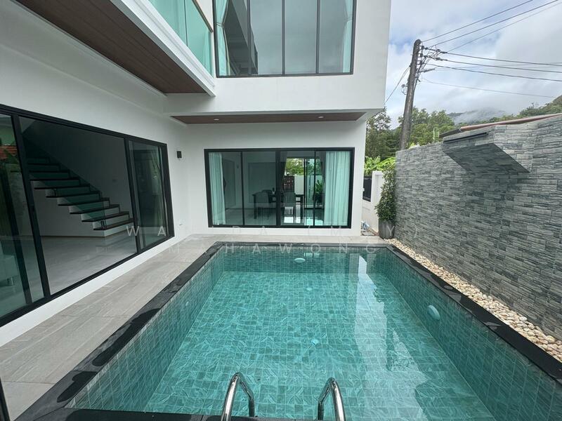ให้เช่า - New 3 Bedrooms + 4 Bathroom Villa for Rent at Kamala, ภูเก็ต