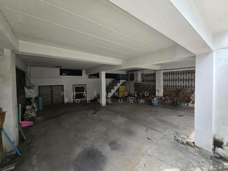 For Sale - ทาวน์โฮม ซอยสุขุมวิท 38 ถนนสุขุมวิท แขวงพระโขนง, Bangkok