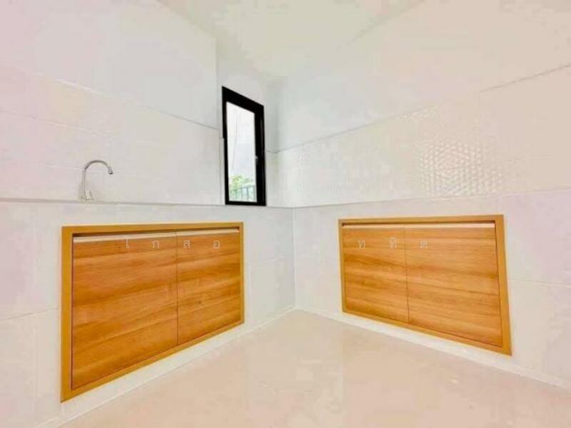 ขาย - Golden Prive Bangsaen-Nongmon : โกลเด้น พรีเว่ บางแสน-หนองมน, ชลบุรี