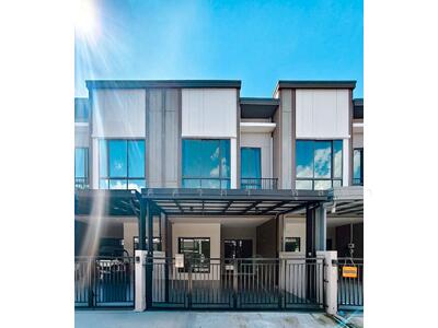 ขาย - V Compound Bangna-Srinakarin : วี คอมพาวด์ บางวี คอมพาวด์ บางนา-ศรีนครินทร์, สมุทรปราการ