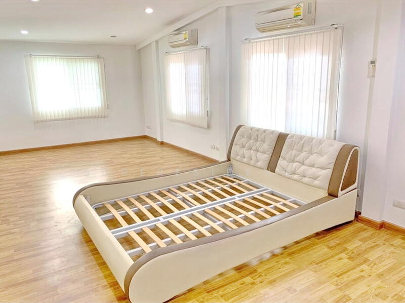 ให้เช่า - บ้านเดี่ยว House พหลโยธิน Phahon Yothin, กรุงเทพ