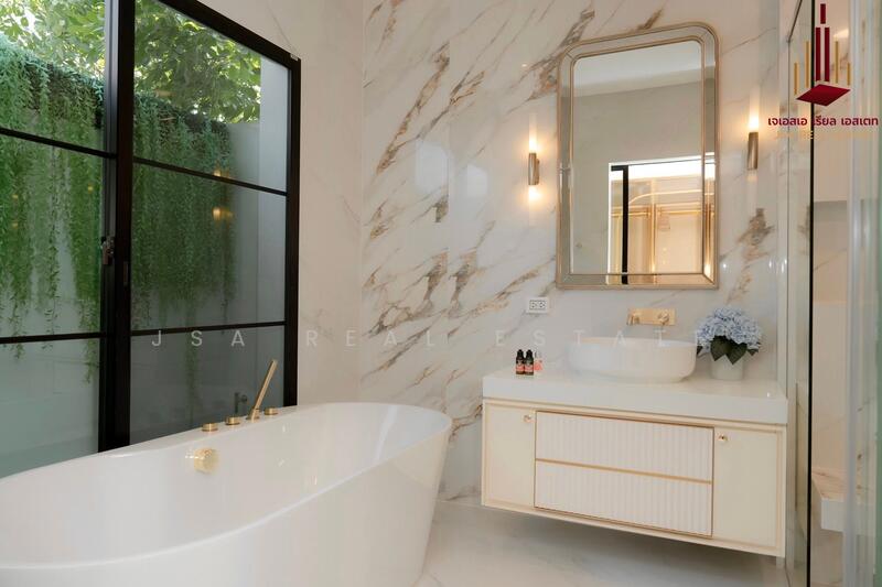 For Sale - Nantawan Rama 9 - New Krungthepkreetha, Bangkok