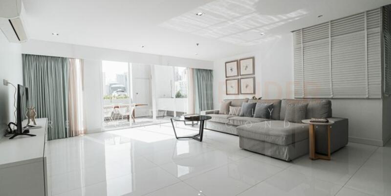 ให้เช่า - Crystal Garden Condominium : คริสตัล การ์เด้น, กรุงเทพ