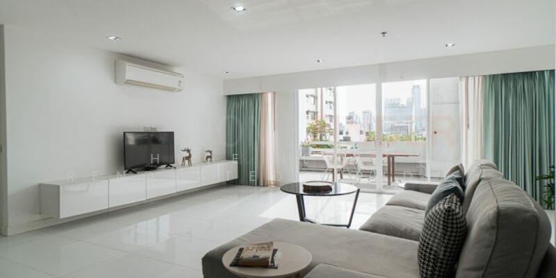 ให้เช่า - Crystal Garden Condominium : คริสตัล การ์เด้น, กรุงเทพ