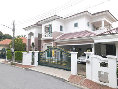 ขาย - Baan Ladawan Lakoon Rangsit : บ้านลดาวัลย์ ลากูน รังสิต, ปทุมธานี