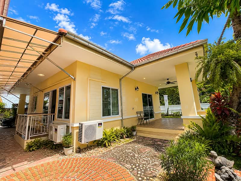 Baan Ladawan Lakoon Rangsit : บ้านลดาวัลย์ ลากูน รังสิต, ปทุมธานี, ถนน รังสิต-ปทุมธานี, บ้านกลาง, เมืองปทุมธานี, ปทุมธานี, 735 ตร.ม., บ้านเดี่ยว ขาย, โดย ปริญธิดา สวัสดิโสภาคยกุล, 500008307 - DDproperty.com