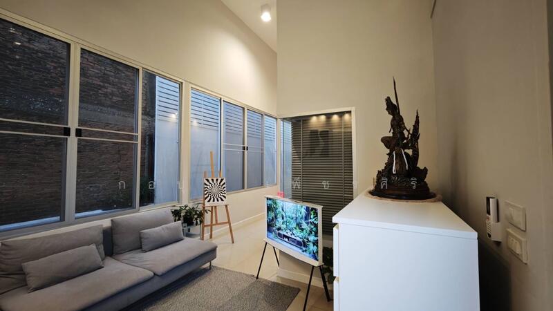 138 โชคชัย 4 ซอย 50 แยก 6, Bangkok, โชคชัย 4 ซอย 50 แยก 6, Lat Phrao, Lat Phrao, Bangkok, 3 Bedrooms, 167 sqm, Semi-Detached House (Twin House) For Sale, by กอบุญ เพ็ชรศิริ, 500008439 - DDproperty.com