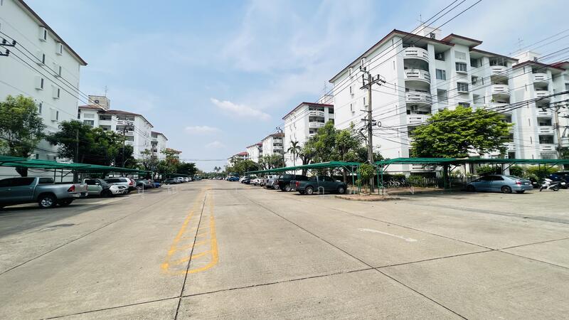 บ้านสวนธนคอนโด พุทธบูชา ชั้น 1 มุม