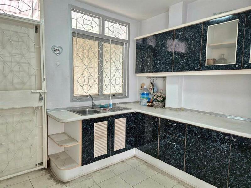 For Sale - Royal Park Ville Suwinthawong, Bangkok