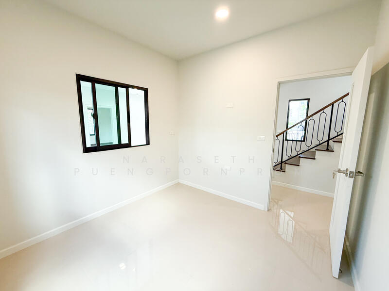 แกรนด์ บริทาเนีย กรุงเทพกรีฑา – สุวรรณภูมิ​, Bangkok, ร่มเกล้า, Khlong Sam Prawet, Lat Krabang, Bangkok, 4 Bedrooms, 300 sqm, Single Detached House For Sale, by Naraseth Puengpornprom, 500008987 - DDproperty.com