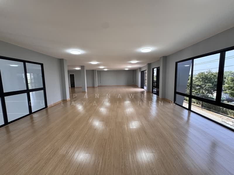 โกดัง, ออฟฟิศ ให้เช่า 623 ตร.ม. ตำบล ราชาเทวะ, บางพลี, สมุทรปราการ (รหัส : JKP299), Samut Prakan, Rachathewa, Bang Plee, Samut Prakan, , 623 sqm, Warehouse/Factory For Rent, by Pannawit Dullayawichenwut, 500009247 - DDproperty.com