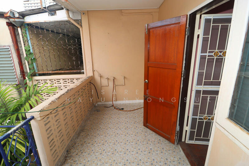 ทาวน์เฮ้าส์ บางนา 12 ลาซาล ใกล้ไบเทค BTS