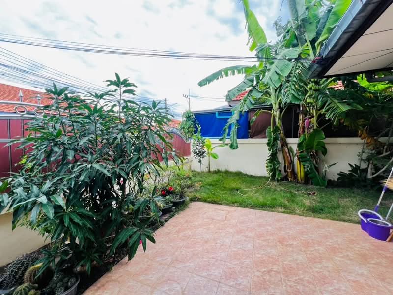 หมู่บ้านรวิพร ซิตี้โฮม ถ.หนองไม้แก่น ต.หนองปรือ อ.บางละมุง จ.ชลบุรี, Chon Buri (Pattaya), ถ.หนองไม้แก่น, Nong Pru, Bang Lamung (Pattaya), Chon Buri (Pattaya), 2 Bedrooms, 120 sqm, Single Detached House For Sale, by Kulaya Thanapura, 500009618 - DDproperty.com