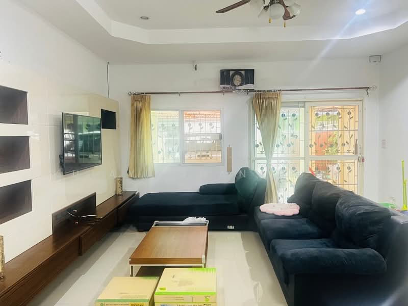 หมู่บ้านรวิพร ซิตี้โฮม ถ.หนองไม้แก่น ต.หนองปรือ อ.บางละมุง จ.ชลบุรี, Chon Buri (Pattaya), ถ.หนองไม้แก่น, Nong Pru, Bang Lamung (Pattaya), Chon Buri (Pattaya), 2 Bedrooms, 120 sqm, Single Detached House For Sale, by Kulaya Thanapura, 500009618 - DDproperty.com