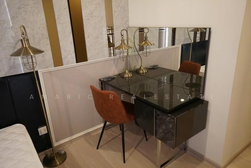 For Rent - Life Asoke, Bangkok