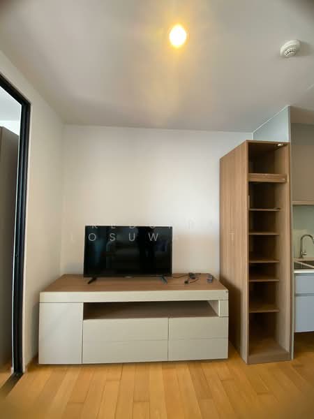 Noble Revo Silom, Bangkok, 88 Soi Surasak Surasak Road, Silom, Bang Rak, Bangkok, 1 Bedroom, 35 sqm, Condo For Rent, by Kedsara Losuwarat, 500009850 - DDproperty.com