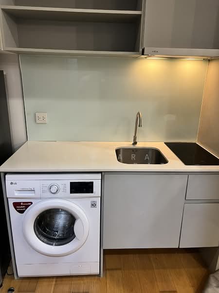 Noble Revo Silom, Bangkok, 88 Soi Surasak Surasak Road, Silom, Bang Rak, Bangkok, 1 Bedroom, 35 sqm, Condo For Rent, by Kedsara Losuwarat, 500009850 - DDproperty.com