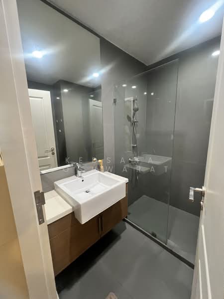 Noble Revo Silom, Bangkok, 88 Soi Surasak Surasak Road, Silom, Bang Rak, Bangkok, 1 Bedroom, 35 sqm, Condo For Rent, by Kedsara Losuwarat, 500009850 - DDproperty.com