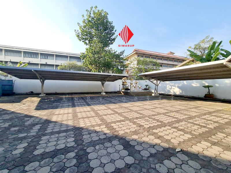 ขาย - อาคารสำนักงาน สะพานพระราม 7 ภายในอาคารมีที่จอดรถอลังการ เปิดกิจการต่อได้เลย, กรุงเทพ