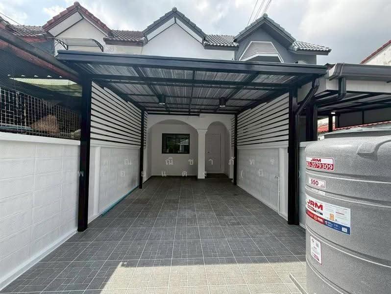 หมู่บ้านรังสิยา กม.10 ซอยรามอินทรา64, Bangkok, Khan Na Yao, Bangkok, 2 Bedrooms, 90 sqm, Townhouse For Sale, by คุณ ณิชาภัทร พลอยแดง (นิว), 500009952 - DDproperty.com
