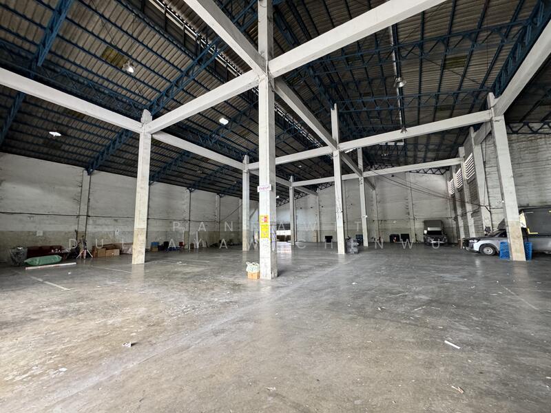 For Rent - โกดัง, ออฟฟิศ ให้เช่า 1,268 ตร.ม. แขวง บางกะปิ, ห้วยขวาง, กรุงเทพ (รหัส : JKP304), Bangkok