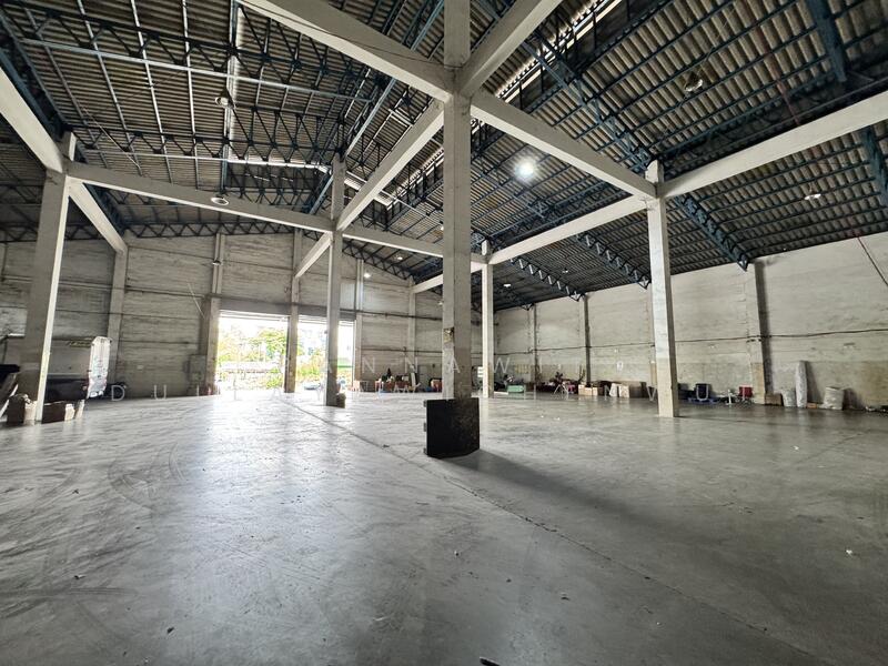 For Rent - โกดัง, ออฟฟิศ ให้เช่า 1,268 ตร.ม. แขวง บางกะปิ, ห้วยขวาง, กรุงเทพ (รหัส : JKP304), Bangkok