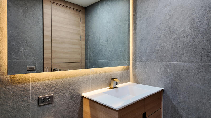 ขาย - AD Hyatt Condominium : เอดี ไฮแอท คอนโดมิเนียม, ชลบุรี