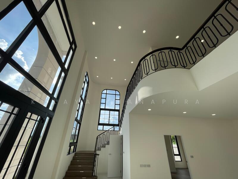 ขาย - ???????????????????? ???????????????? วงแหวนแอร์พอร์ต-อุดรธานี เปิดดีไซน์ แบบ บ้าน “HARMONY” คฤหาสน์หรูทันสมัย, อุดรธานี