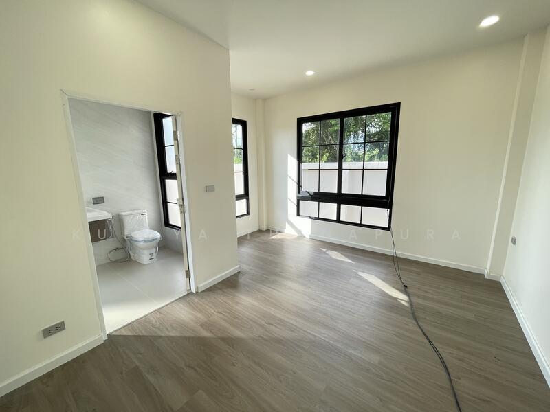 ขาย - ???????????????????? ???????????????? วงแหวนแอร์พอร์ต-อุดรธานี เปิดดีไซน์ แบบ บ้าน “HARMONY” คฤหาสน์หรูทันสมัย, อุดรธานี