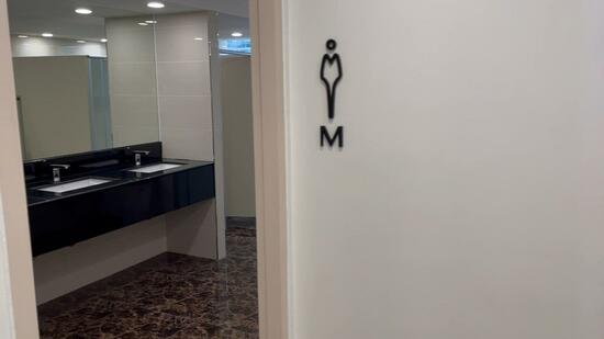 Rent office space at BTS Ploen Chit Station, Bangkok, Lumphini, Pathum Wan, Bangkok, , 135 sqm, Office Space For Rent, by Suchart Gambhir, 500010434 - DDproperty.com