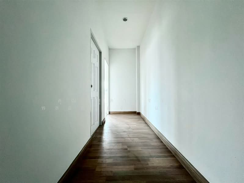 For Sale - อาคารพาณิชย์ 3 ชั้น 63.6 ตร.ว. อาคารพาณิชย์ ซอยรามอินทรา21 ถนนรามอินทรา, Bangkok