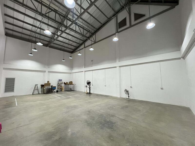 For Rent - ให้เช่าโกดัง พุทธมณฑลสาย 3 ทวีวัฒนา กรุงเทพ ขนาด 196 ตร.ม พร้อมออฟฟิศ, Bangkok