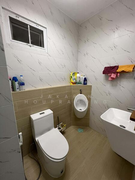 ให้เช่า - ให้เช่าโกดัง พุทธมณฑลสาย 3 ทวีวัฒนา กรุงเทพ ขนาด 196 ตร.ม พร้อมออฟฟิศ, กรุงเทพ