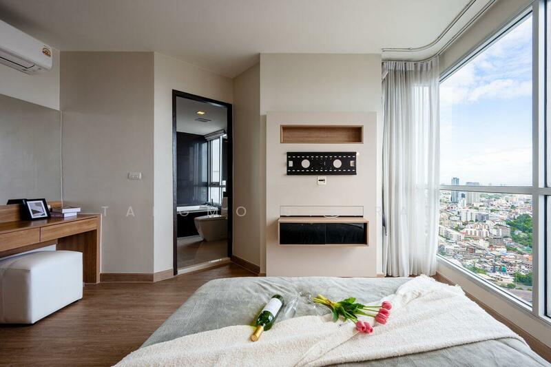 ให้เช่า - Rhythm Sathorn : ริทึ่ม สาทร, กรุงเทพ