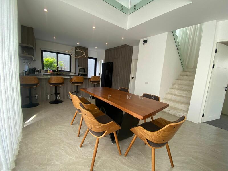 ขาย - Cozy villa 3 bedrooms near Choeng Mon beach, สุราษฎร์ธานี