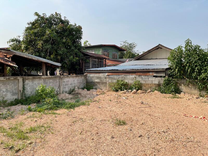 2-Story Building for Sale 162 sq.w, Corner Lot, Moomon, Mueang Udon Thani, Udon Thani, บ้านสูงแคน, Mu Mon, Muang Udon Thani, Udon Thani, , 180 sqm, Shophouse For Sale, by Kulaya Thanapura, 500011013 - DDproperty.com