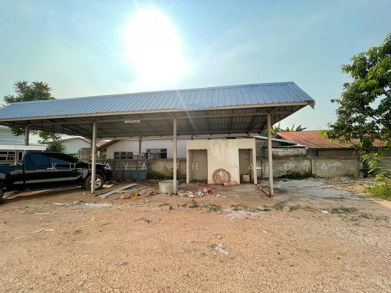 2-Story Building for Sale 162 sq.w, Corner Lot, Moomon, Mueang Udon Thani, Udon Thani, บ้านสูงแคน, Mu Mon, Muang Udon Thani, Udon Thani, , 180 sqm, Shophouse For Sale, by Kulaya Thanapura, 500011013 - DDproperty.com