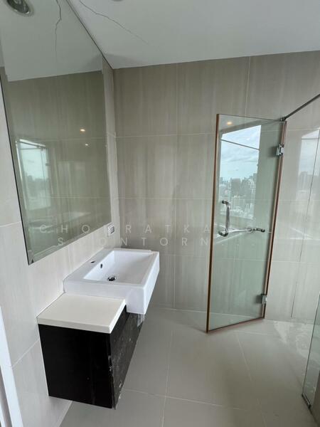 For Sale - Villa Asoke, Bangkok