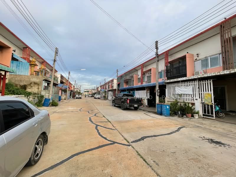หมู่บ้านสิวารัตน์ 4 สามพราน, Nakhon Pathom, Bang Phasi, Bang Len, Nakhon Pathom, 3 Bedrooms, 102 sqm, Townhouse For Sale, by The Best Property กรณ์, 500011315 - DDproperty.com