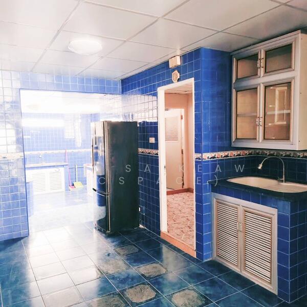 ให้เช่า - ทาวน์โฮม3ชั้นครึ่ง, กรุงเทพ