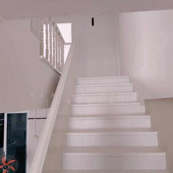 ให้เช่า - ทาวน์โฮม3ชั้นครึ่ง, กรุงเทพ