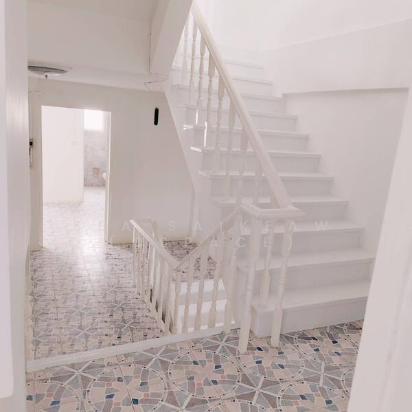 ให้เช่า - ทาวน์โฮม3ชั้นครึ่ง, กรุงเทพ