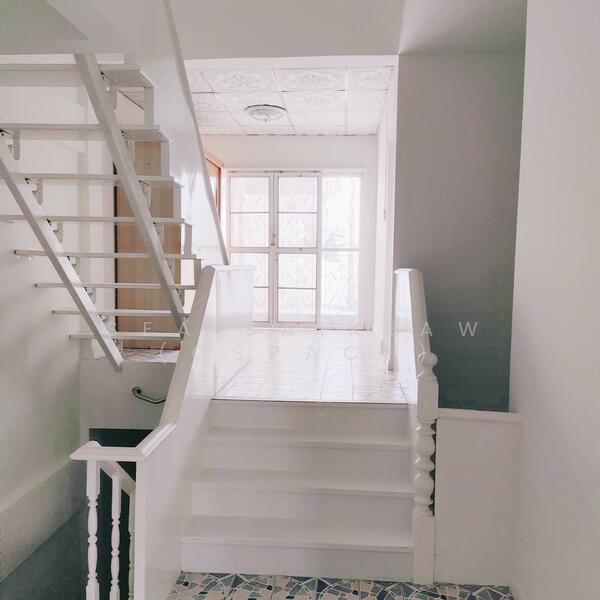 ให้เช่า - ทาวน์โฮม3ชั้นครึ่ง, กรุงเทพ