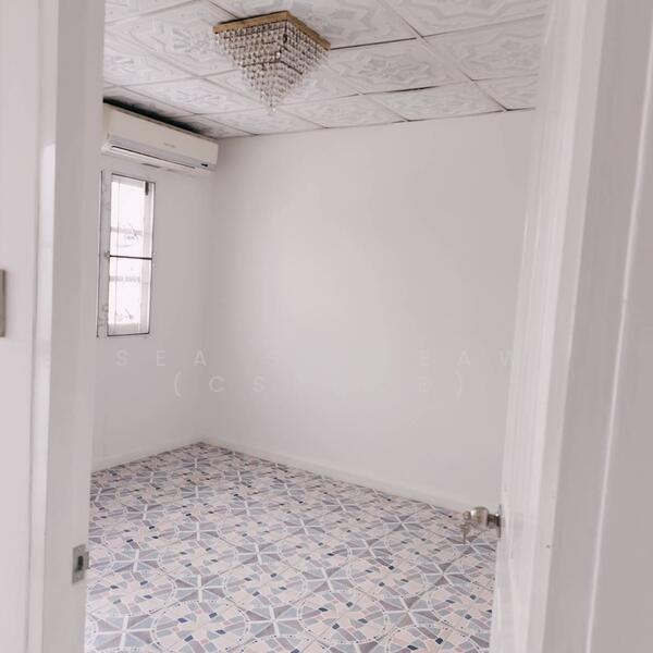 ให้เช่า - ทาวน์โฮม3ชั้นครึ่ง, กรุงเทพ