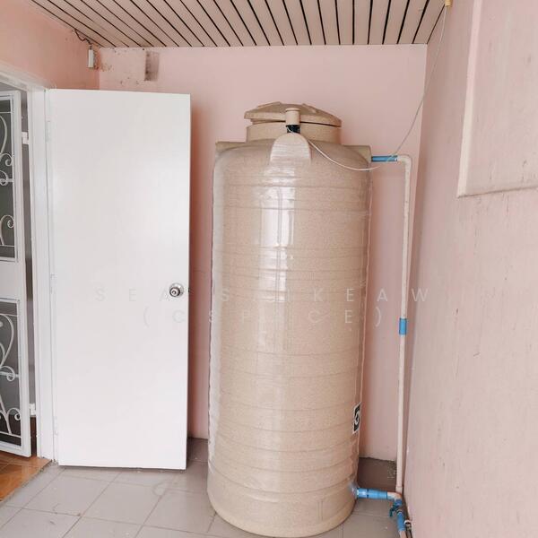 ให้เช่า - ทาวน์โฮม3ชั้นครึ่ง, กรุงเทพ